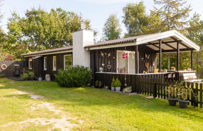 "Ditleif" - 400m from the sea - Photo 1