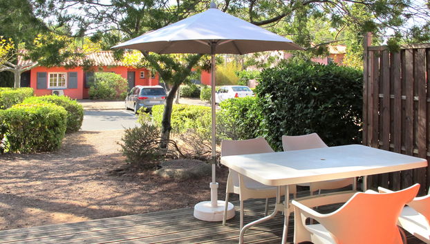 Apartamento de 1 quarto em Saint-Raphaël com piscina e jardim - Foto 4