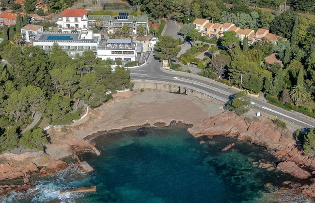 Apartamento de 1 quarto em Saint-Raphaël com piscina e jardim - Foto 16