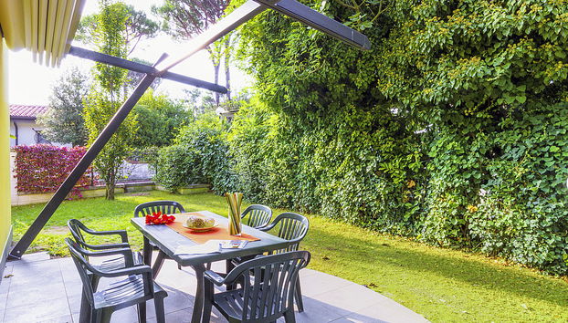 Haus mit 4 Schlafzimmern in San Michele al Tagliamento mit garten und terrasse - Foto 3