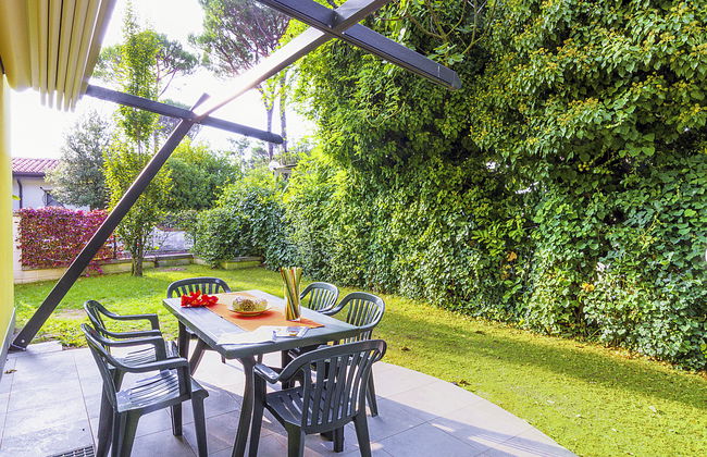 Haus mit 4 Schlafzimmern in San Michele al Tagliamento mit garten und terrasse - Foto 3