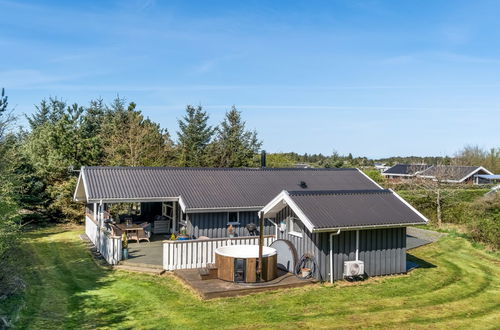 Foto 1 - Casa de 3 quartos em Løkken com terraço e banheira de hidromassagem