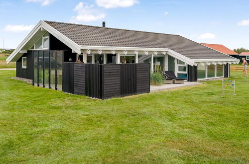Foto 27 - Casa de 3 quartos em Løkken com piscina privada e terraço