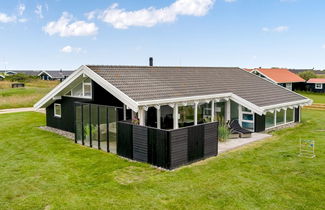 Photo 1 - Maison de 3 chambres à Løkken avec piscine privée et terrasse