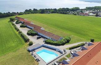 Foto 3 - Apartment in Allinge mit schwimmbad und terrasse