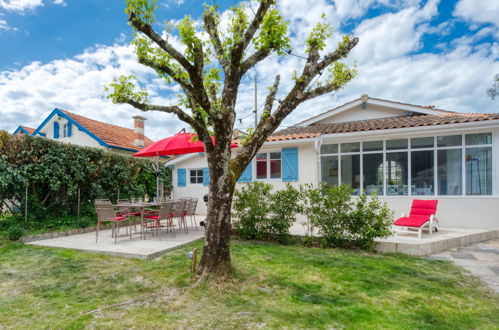 Foto 1 - Casa de 2 quartos em Soulac-sur-Mer com jardim e terraço