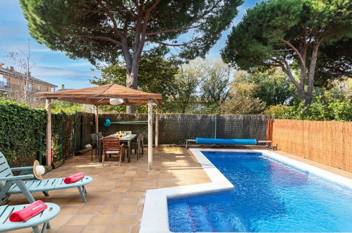 Foto 17 - Casa con 3 camere da letto a Palafrugell con piscina privata e vista mare