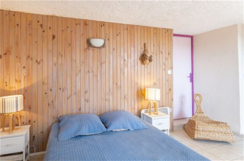 Photo 11 - 4 bedroom House in Bormes-les-Mimosas with private pool and sea view
