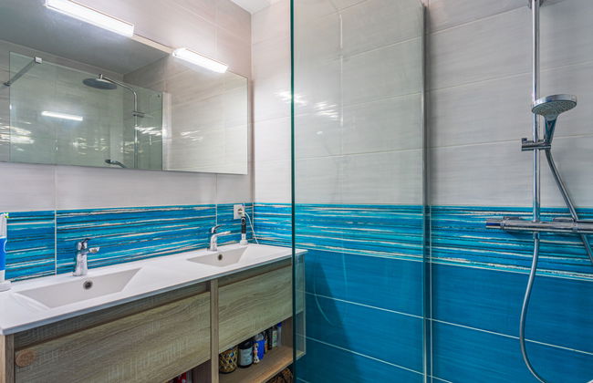 Casa con 5 camere da letto a Bormes-les-Mimosas con piscina privata e giardino - Foto 25