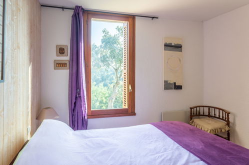 Foto 9 - Casa de 4 quartos em Bormes-les-Mimosas com piscina privada e vistas do mar