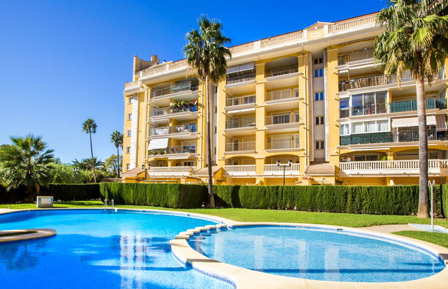Apartamento de 3 quartos em Dénia com piscina e terraço - Foto 2