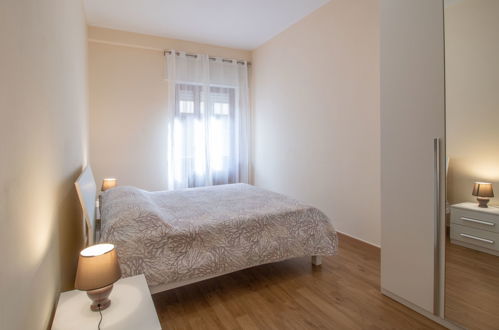 Foto 5 - Appartamento con 3 camere da letto a Nettuno con terrazza e vista mare