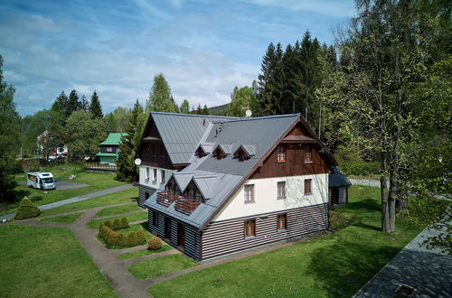Foto 22 - Apartamento de 1 quarto em Harrachov com jardim