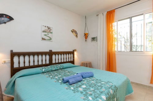 Photo 10 - 4 bedroom House in l'Ametlla de Mar with private pool and garden