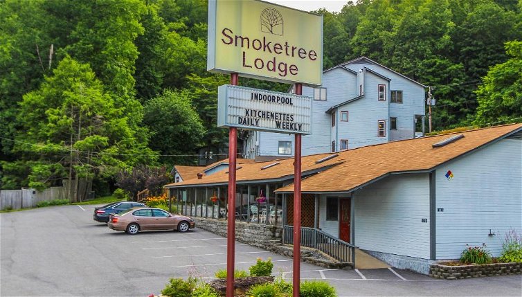 Foto 1 - Smoketree Lodge