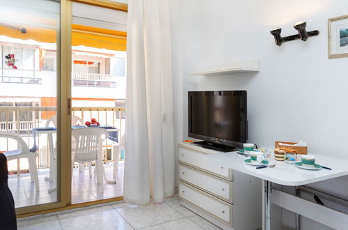 Foto 4 - Apartamento de 1 quarto em Salou com vistas do mar