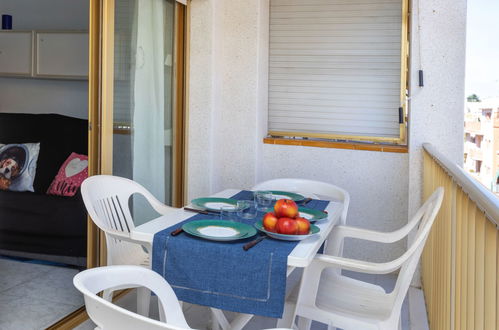 Foto 17 - Apartamento de 1 quarto em Salou com terraço