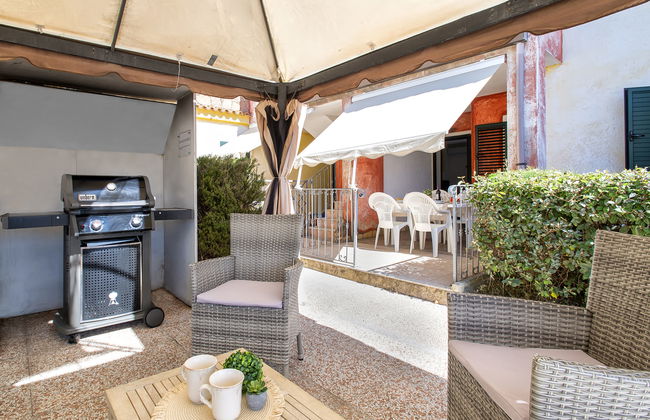 Apartamento de 3 quartos em Trinità d'Agultu e Vignola com piscina e jardim - Foto 29