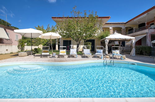 Photo 33 - Appartement de 2 chambres à Trinità d'Agultu e Vignola avec piscine et jardin