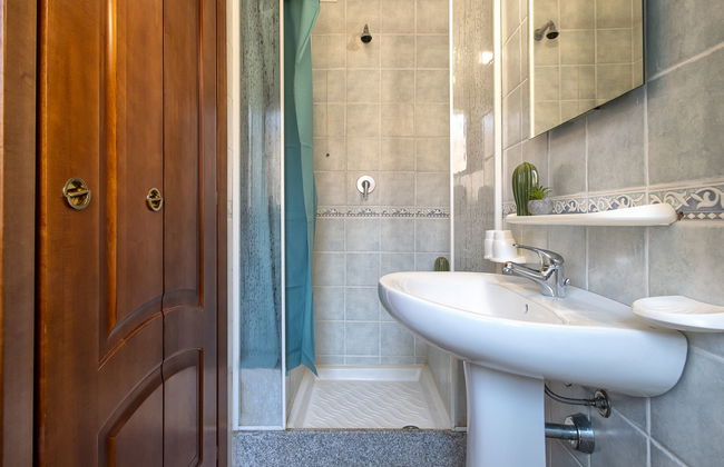 Apartamento de 3 quartos em Trinità d'Agultu e Vignola com piscina e jardim - Foto 26
