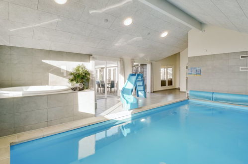 Photo 3 - Maison de 10 chambres à Nørre Nebel avec piscine privée et terrasse