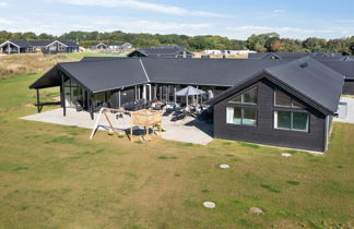 Foto 1 - Casa de 10 quartos em Nørre Nebel com piscina privada e terraço