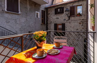 Photo 2 - Maison de 2 chambres à Domaso avec vues sur la montagne