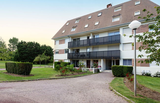 2 bedroom Apartment in Villers-sur-Mer with garden - Photo 18