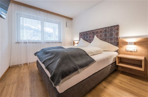 Photo 6 - Appartement de 6 chambres à Hippach avec terrasse et vues sur la montagne