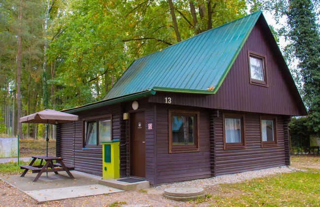 Casa de 4 quartos em Hradec Kralove com jardim - Foto 1