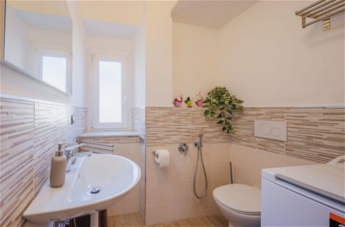 Photo 19 - 2 bedroom Apartment in Sestri Levante with sea view