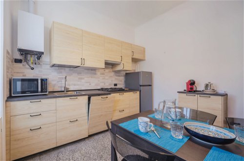 Foto 11 - Appartamento con 2 camere da letto a Sestri Levante con vista mare