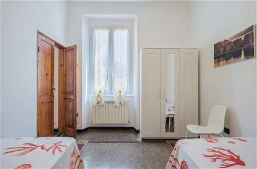 Foto 16 - Appartamento con 2 camere da letto a Sestri Levante con vista mare