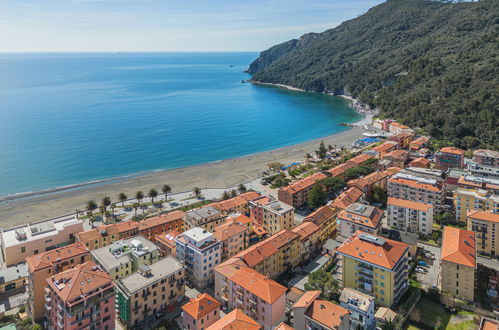 Foto 2 - Appartamento con 2 camere da letto a Sestri Levante con vista mare