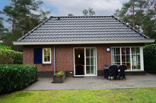 Photo 1 - Maison de 3 chambres à Beekbergen avec piscine et jardin