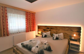 Foto 3 - Appartamento con 1 camera da letto a Schwendau con vista sulle montagne