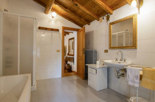 Foto 43 - Haus mit 3 Schlafzimmern in San Marcello Piteglio mit privater pool und garten