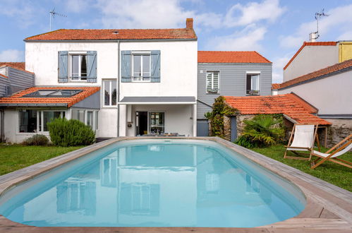 Photo 1 - Maison de 4 chambres à Pornic avec piscine privée et vues à la mer