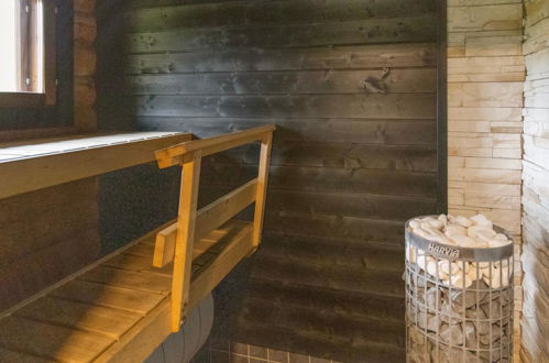 Foto 19 - Casa de 1 habitación en Kemijärvi con sauna y vistas a la montaña