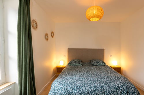 Foto 15 - Apartamento de 1 habitación en Dinard con vistas al mar