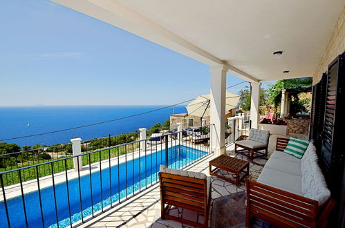 Photo 1 - 5 bedroom House in Hvar with private pool and terrace