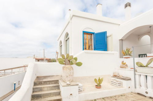 Photo 1 - Maison de 2 chambres à Morciano di Leuca avec jardin et vues à la mer