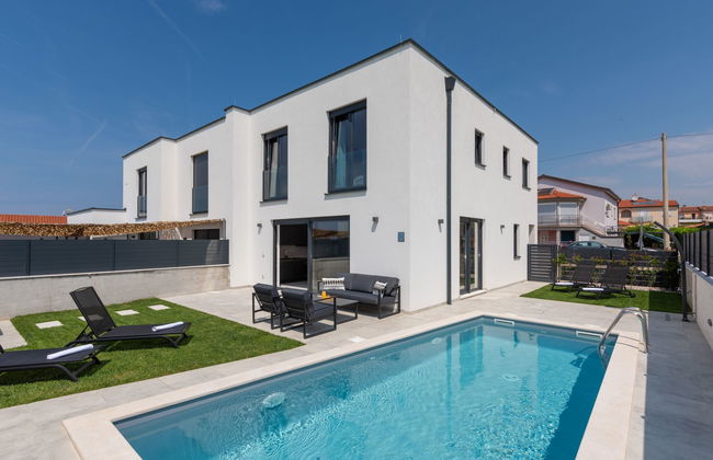 Casa de 4 quartos em Novigrad com piscina privada e terraço - Foto 3