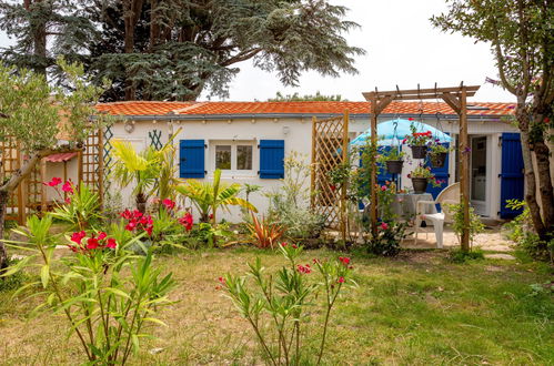 Photo 14 - House in Pornic with garden and terrace