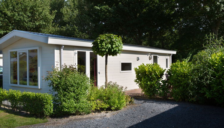 Photo 1 - Maison de 2 chambres à Noord-Scharwoude avec piscine et jardin