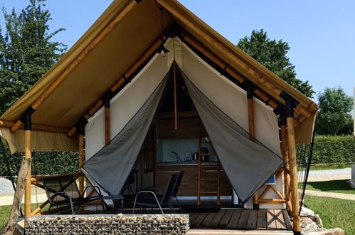 Photo 6 - Maison de 2 chambres à Berg en Terblijt avec piscine et terrasse