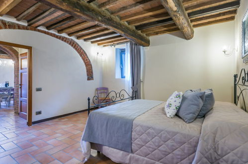 Photo 16 - 1 bedroom Apartment in Castagneto Carducci with swimming pool and garden