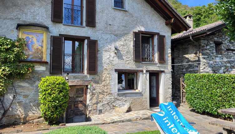 Photo 1 - Maison de 1 chambre à Ronco sopra Ascona avec jardin et vues sur la montagne