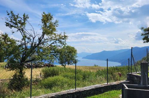 Photo 2 - Maison de 1 chambre à Ronco sopra Ascona avec jardin et vues sur la montagne