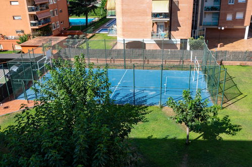 Foto 34 - Apartamento de 2 quartos em Malgrat de Mar com piscina e jardim